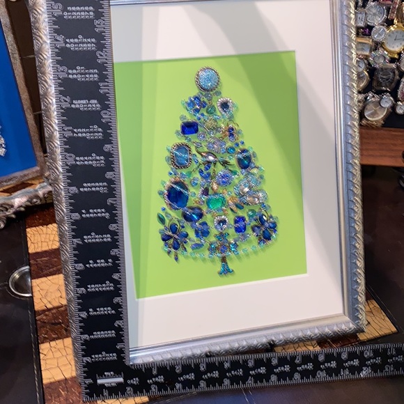 Handcrafted Original Artwork Christmas Tree Vintage Jewelry w/Silver Frame - Picture 9 of 9